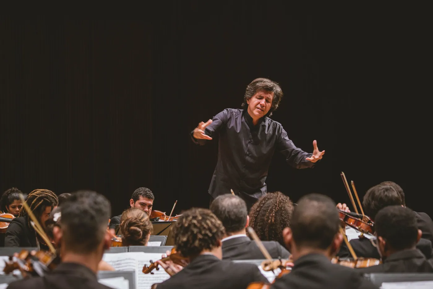 Ricardo Castro Conducting